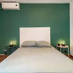 Mrv Urban Beach Studio